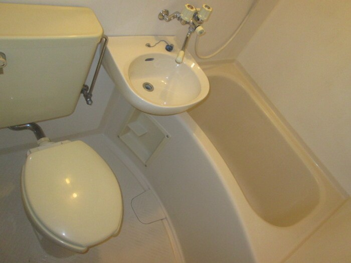 物件内観写真8　(バス／シャワールーム等)