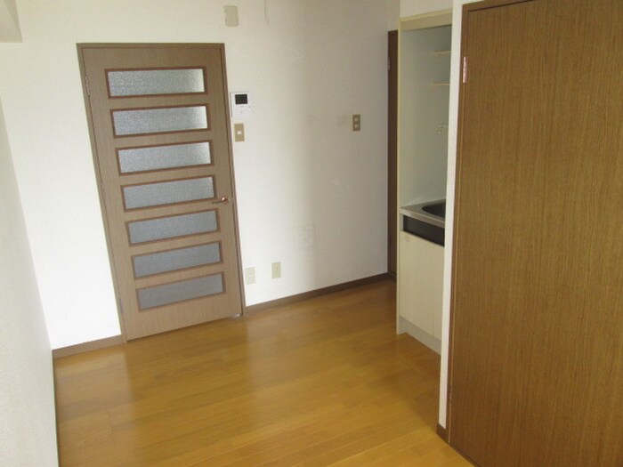 物件内観写真10　(内観写真)