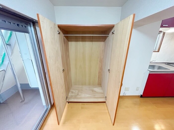 物件内観写真11　(収納)