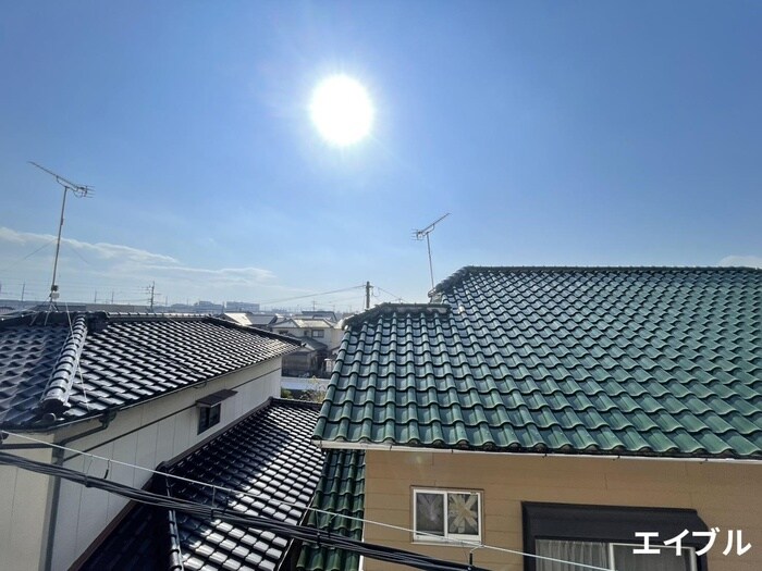 物件内観写真15　(室内からの展望)