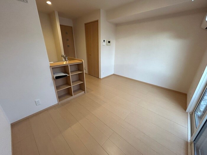 物件内観写真4　(居室)