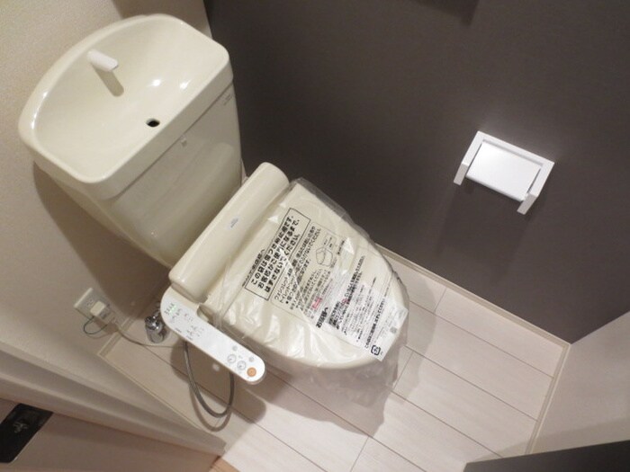 物件内観写真11　(トイレ)