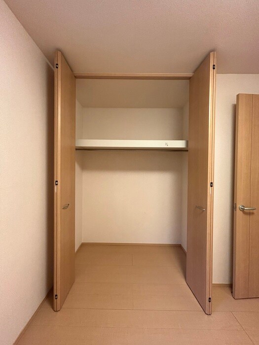 物件内観写真13　(収納)