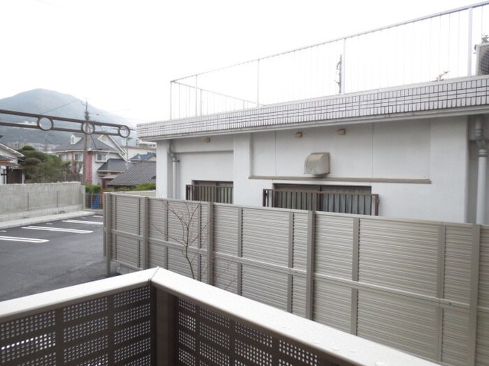 物件内観写真13　(室内からの展望)