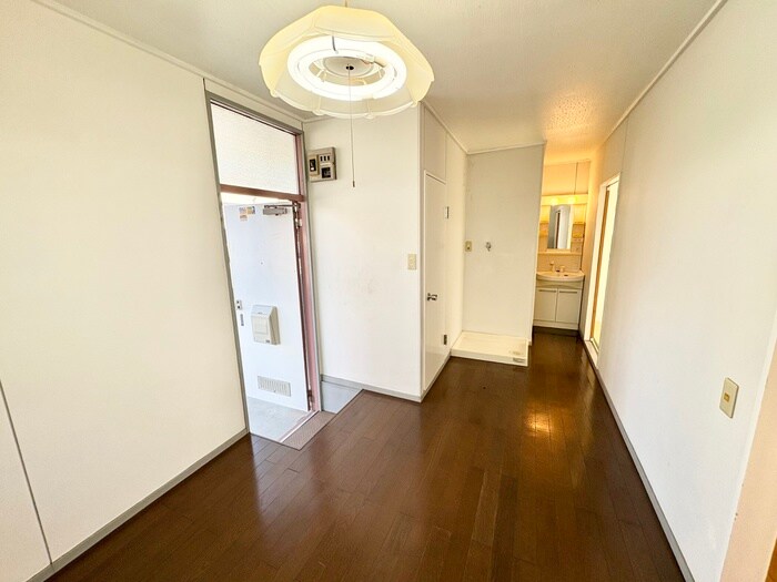 物件内観写真6　(居室)