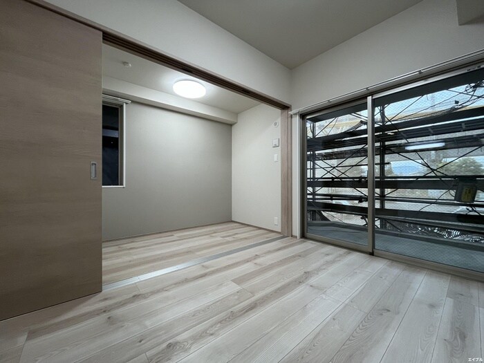 物件内観写真6　(居室)