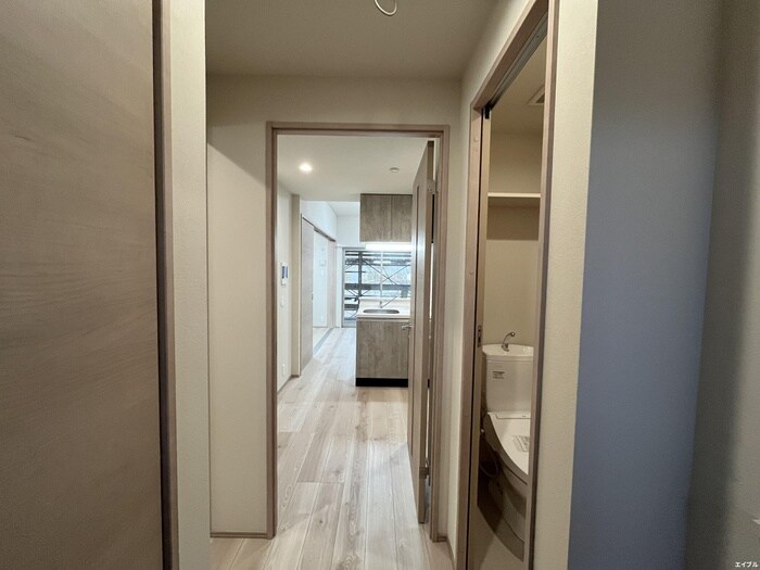 物件内観写真19　(廊下)