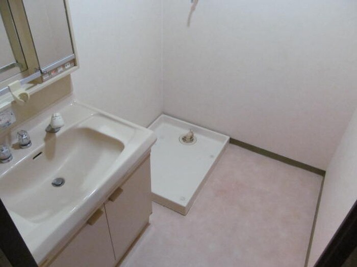 物件内観写真13　(洗面)