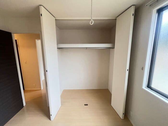 物件内観写真8　(収納)
