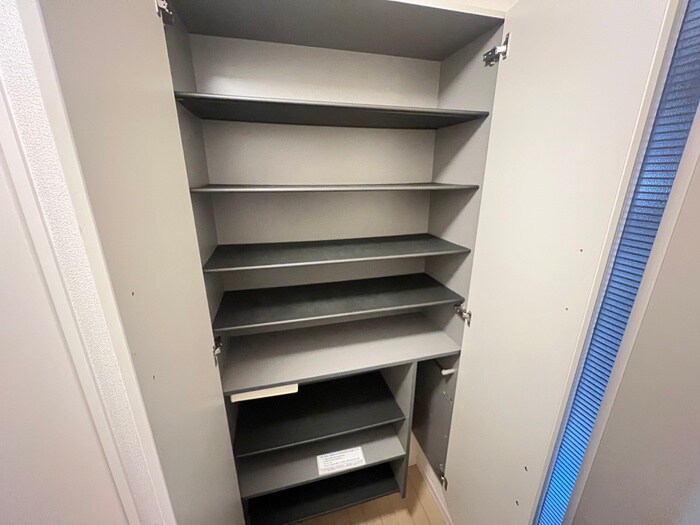 物件内観写真14　(靴箱)