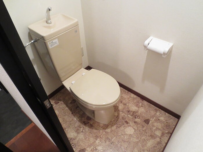 物件内観写真11　(トイレ)