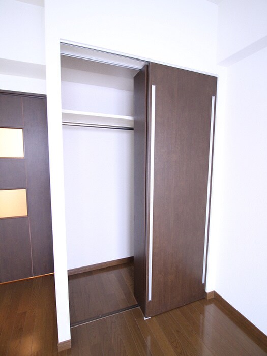 物件内観写真13　(収納)