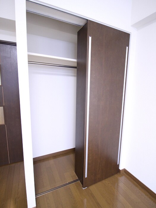 物件内観写真13　(収納)