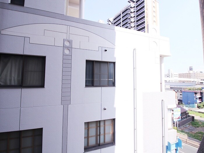 物件内観写真16　(室内からの展望)