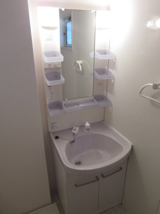 物件内観写真9　(洗面)