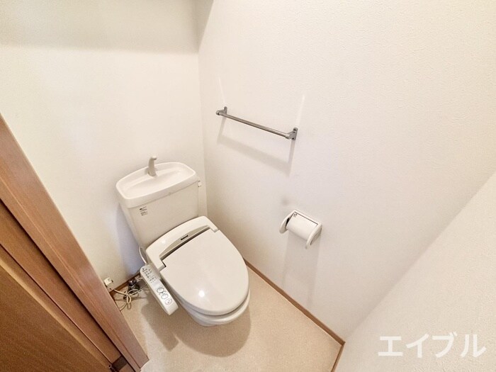 物件内観写真11　(トイレ)