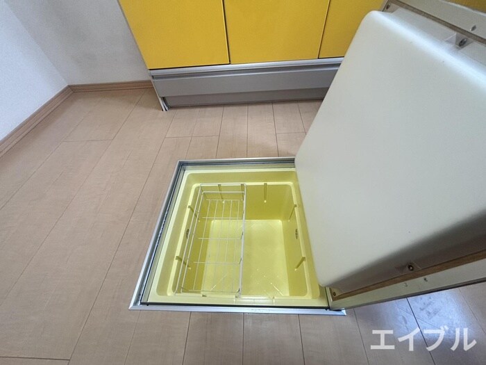 物件内観写真17　(収納)