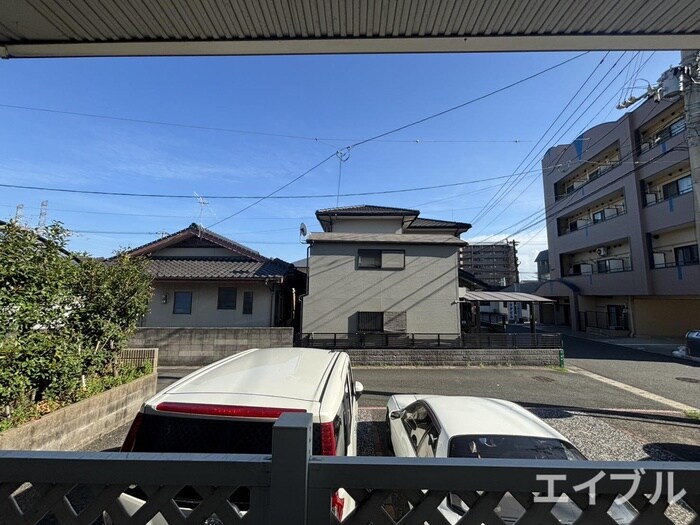 物件内観写真21　(室内からの展望)