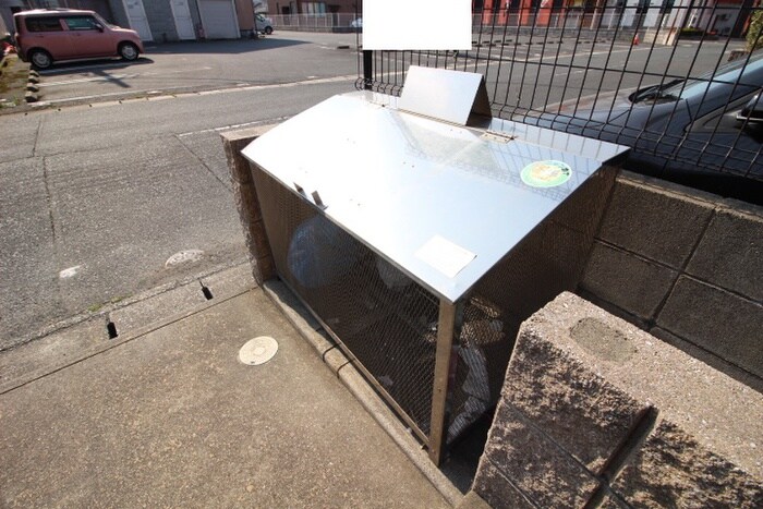 物件外観写真3　(建物設備)