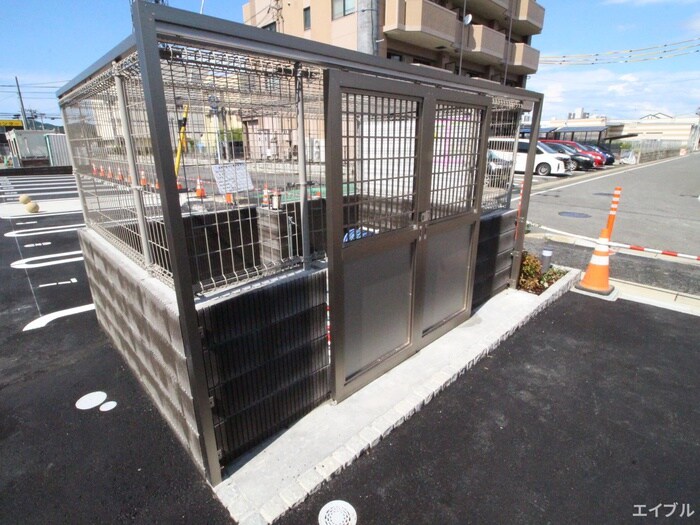 物件外観写真4　(建物設備)