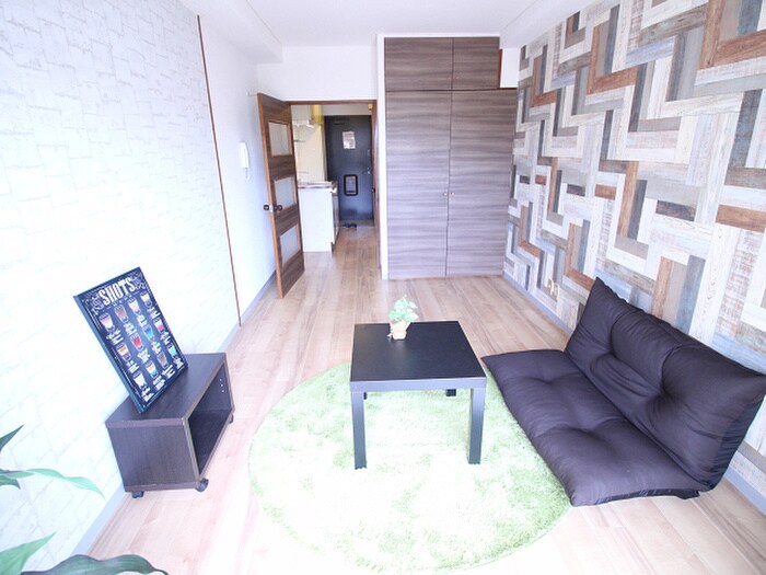 物件内観写真4　(居室)