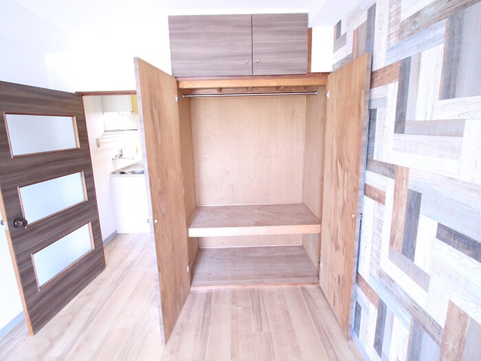 物件内観写真12　(収納)