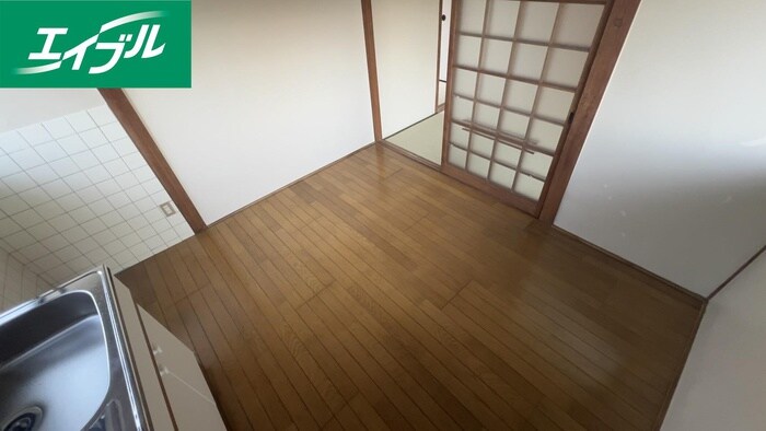 物件内観写真7　(居室)