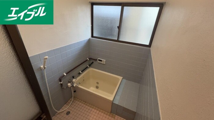 物件内観写真10　(バス／シャワールーム等)