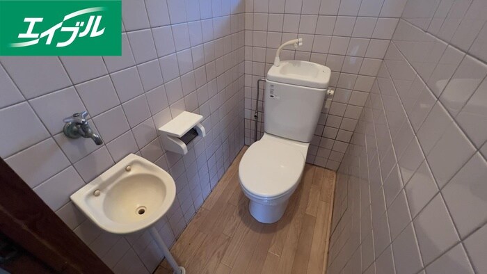 物件内観写真11　(トイレ)