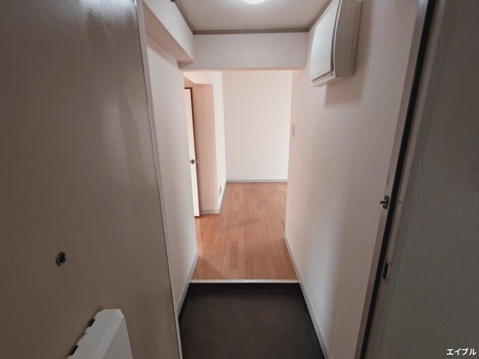 物件内観写真21　(廊下)