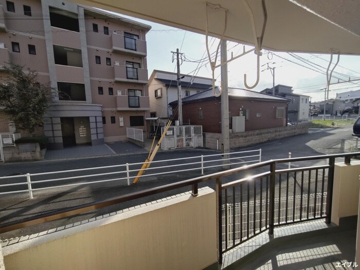 物件内観写真22　(室内からの展望)