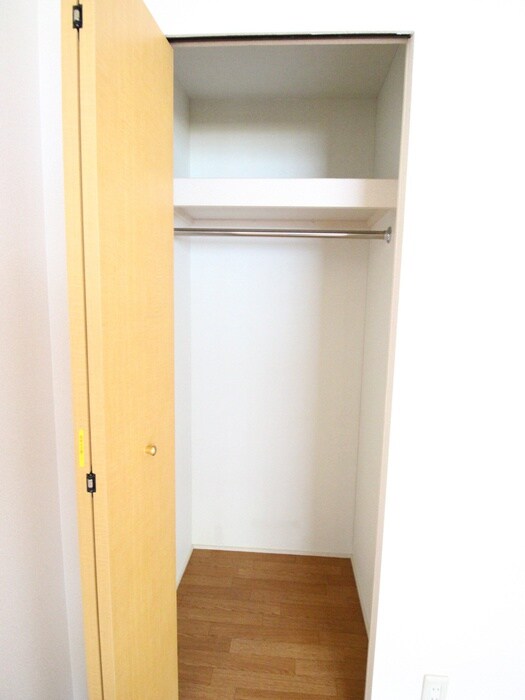 物件内観写真13　(収納)