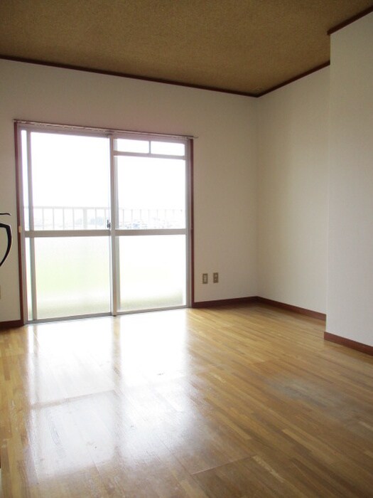 物件内観写真6　(居室)