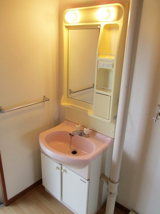 物件内観写真11　(洗面)