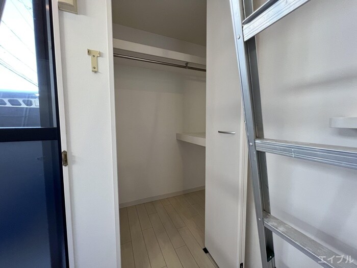 物件内観写真18　(収納)