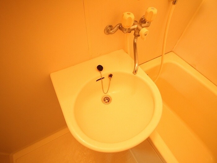 物件内観写真15　(洗面)