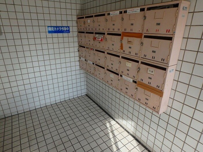 物件外観写真6　(建物設備)