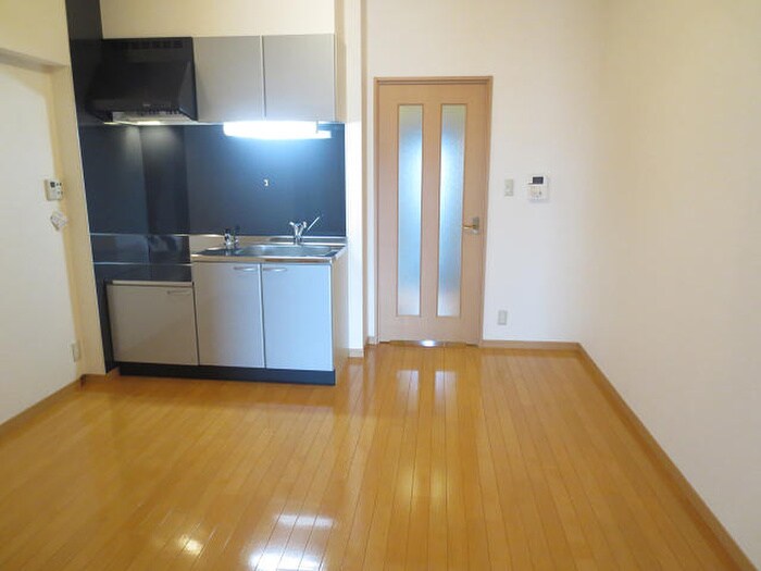 物件内観写真8　(内観写真)