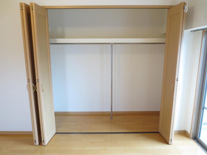 物件内観写真9　(収納)