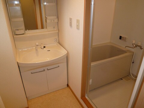 物件内観写真10　(洗面)