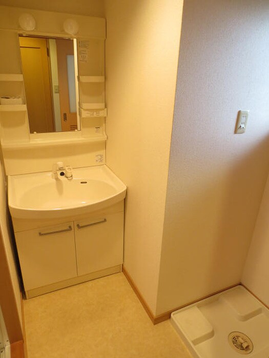 物件内観写真13　(洗面)