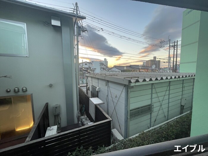 物件内観写真22　(室内からの展望)