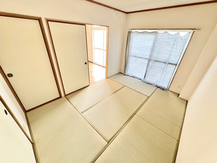 物件内観写真9　(居室)