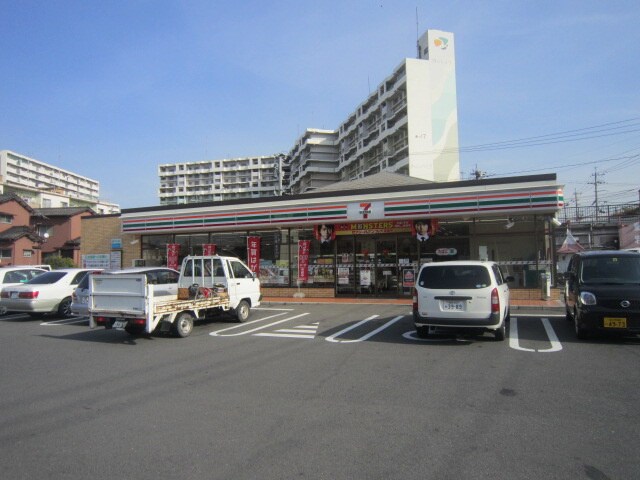 物件外観写真3　(周辺環境)