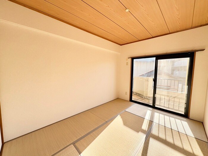 物件内観写真10　(居室)