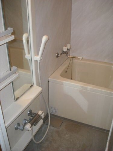 物件内観写真14　(バス／シャワールーム等)