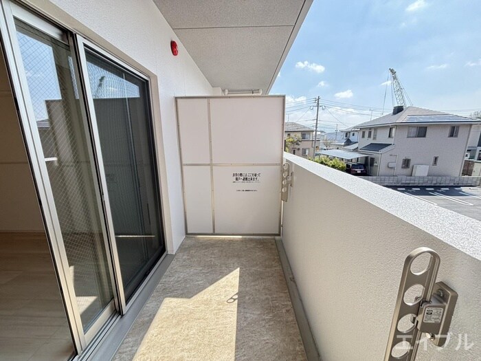 物件内観写真10　(ベランダ・バルコニー)