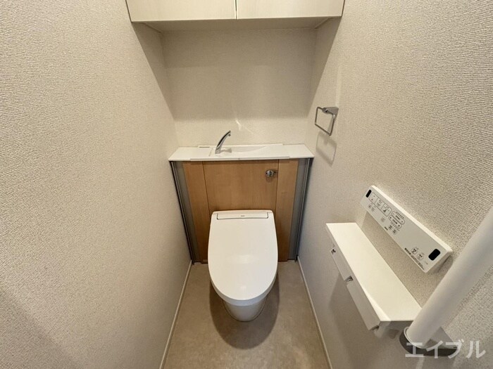 物件内観写真13　(トイレ)