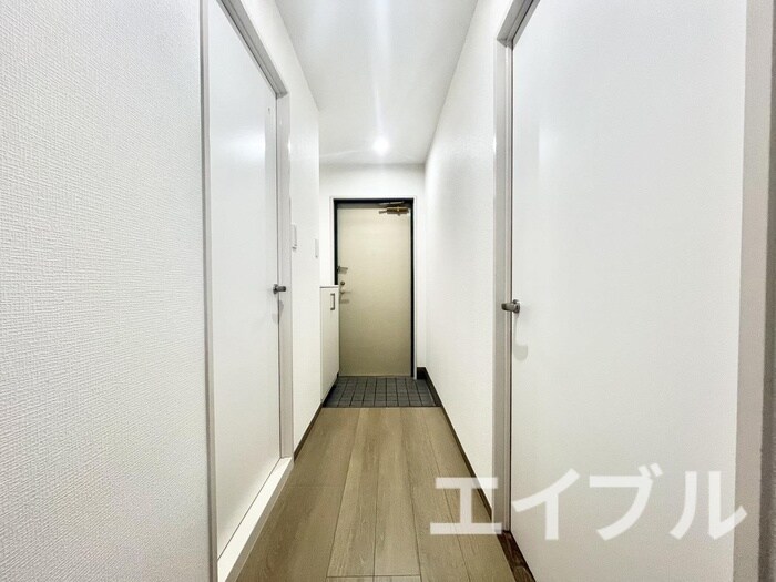 物件内観写真15　(廊下)