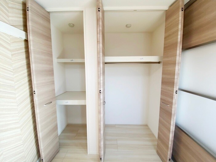 物件内観写真10　(収納)
